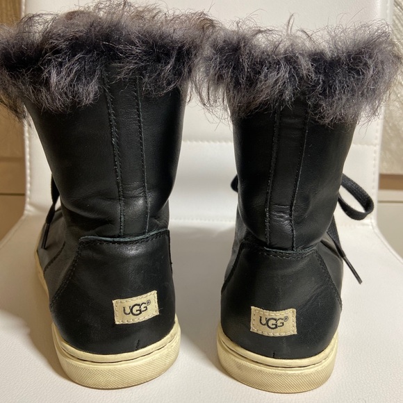 ugg croft fur lined trainers